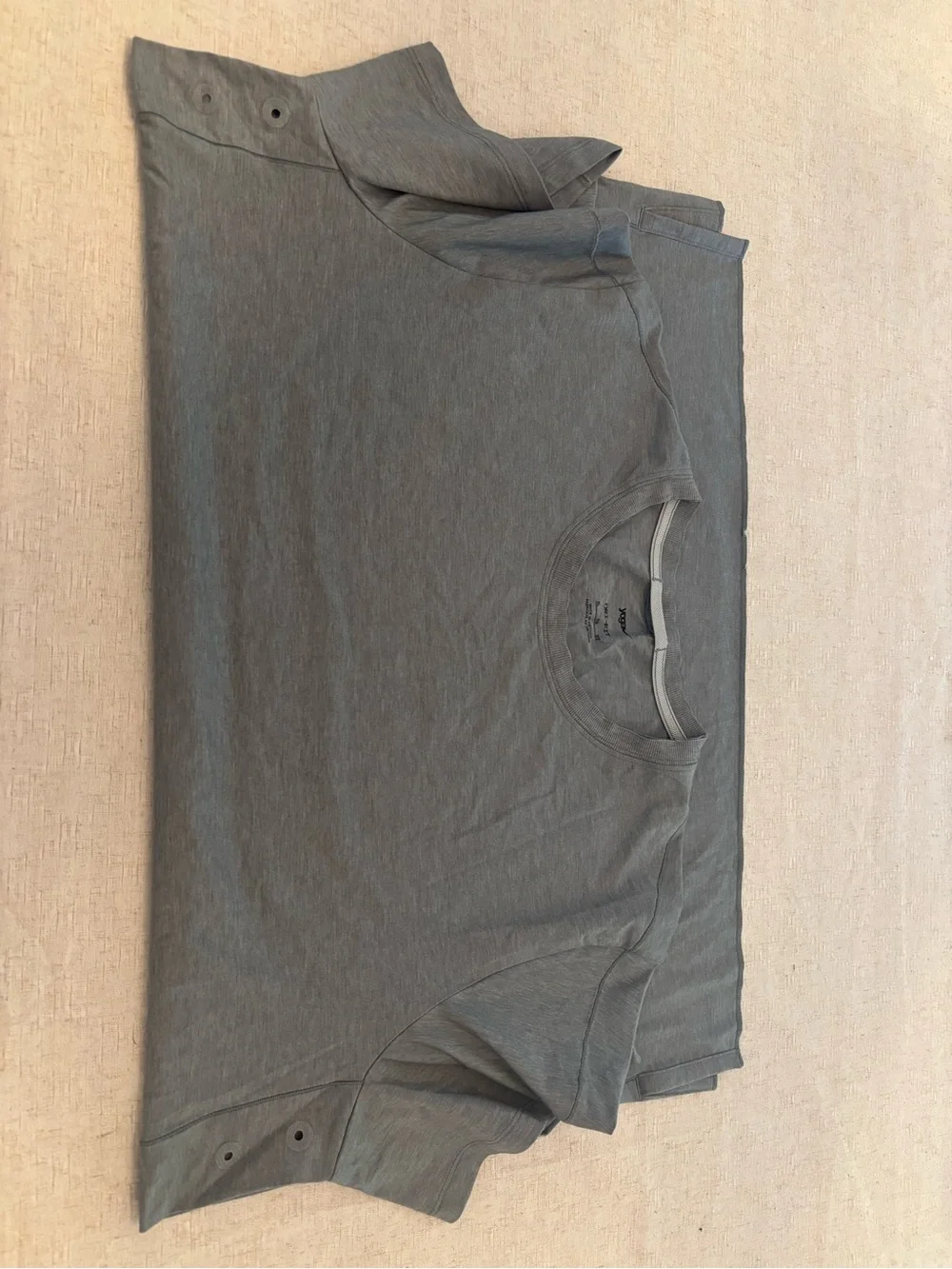Nike Yoga Men's Short Sleeve Crew Tee - Gray